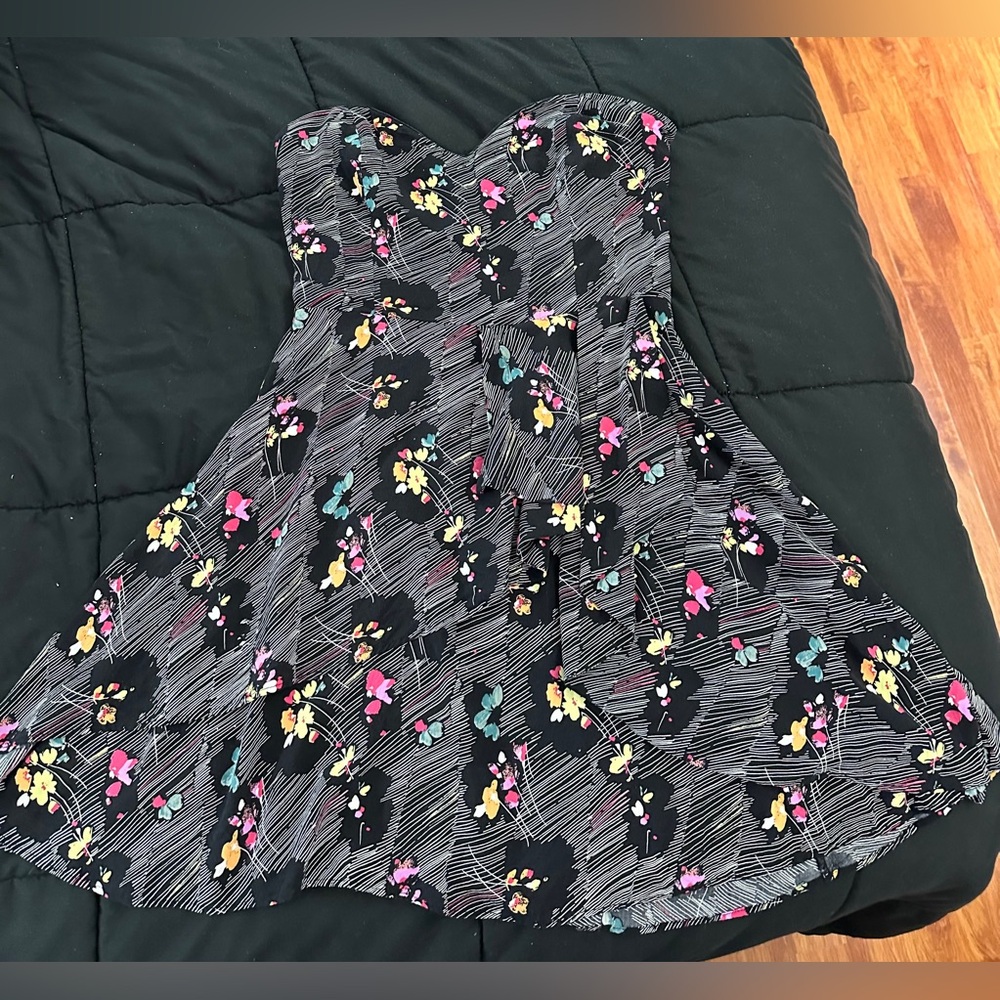 Urban Outfitters Cooperative |Strapless Floral Dress- Black w/ Multicolor Design